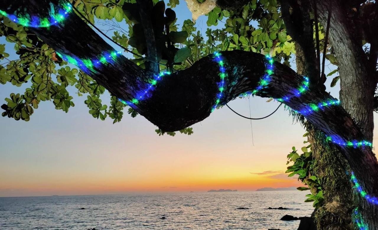 Horizon Beach Resort Csum-sziget Kültér fotó